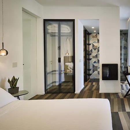 Hotiday Wallure Ξενοδοχείο Όλμπια