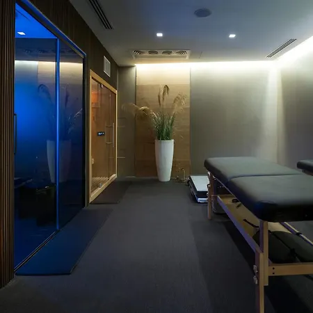 Hotiday Wallure Hotel 4*