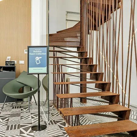 Hotiday Wallure Szálloda