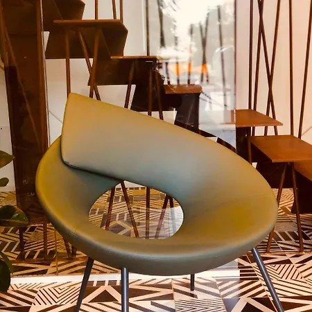 Otel Hotiday Collection - Wallure