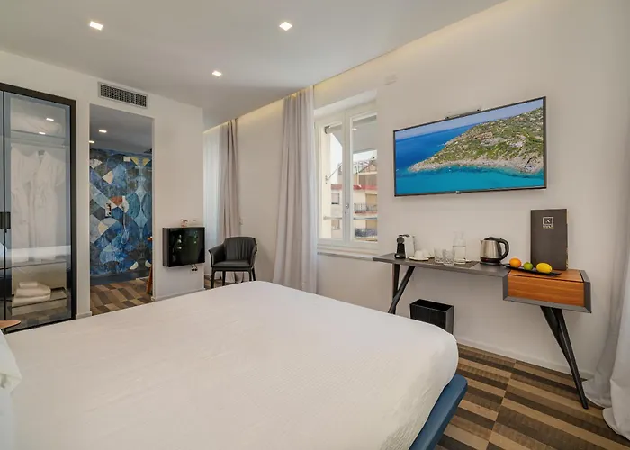 Hotiday Wallure Hotel 4*